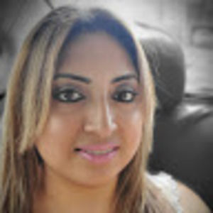 Meet your Posher, Claudia